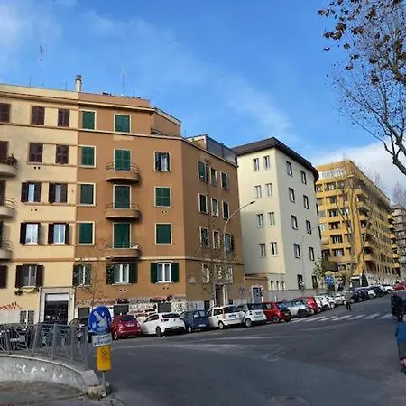 Licia Penthouse Appartamento *